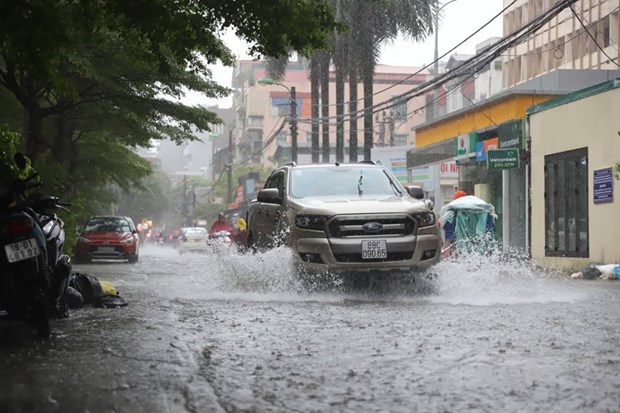 Les fortes pluies continuent de frapper le Nord et Thanh Hoa au Centre hinh anh 2