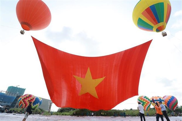Ho Chi Minh-Ville lache des montgolfieres pour celebrer la Fete nationale hinh anh 1