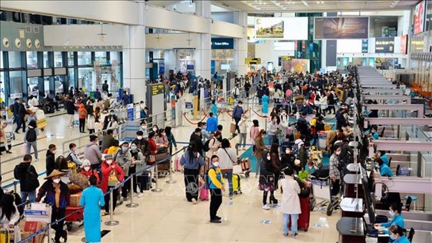 Le nombre de passagers aux aeroports vietnamiens en baisse 11,6% en octobre hinh anh 1
