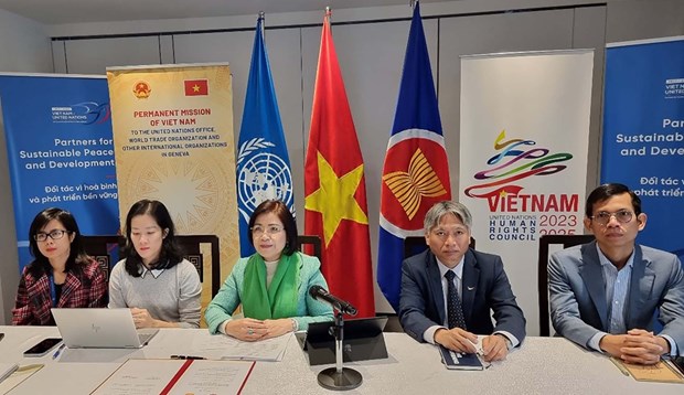 L’Universite du commerce exterieur de Hanoi rejoint le Programme des chaires de l’OMC hinh anh 1