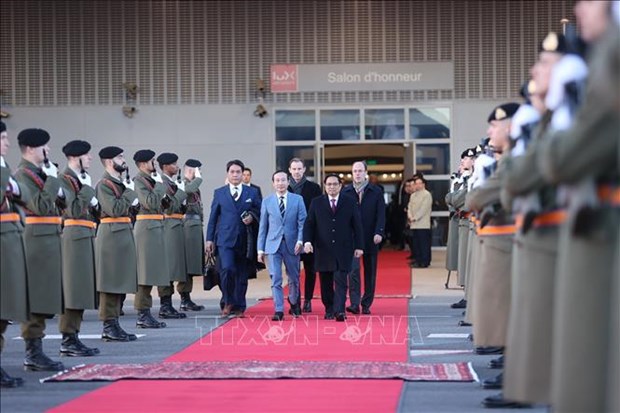 La visite officielle du Premier ministre largement couverte par la presse luxembourgeoise hinh anh 1