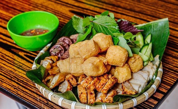 Le restaurant bun dau mam tom du couple americano-vietnamien au Top 26 les plus celebres a New York hinh anh 1
