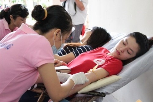 Hung Yen: La journee du don de sang «Les sentiments des habitants de Pho Hien» hinh anh 1
