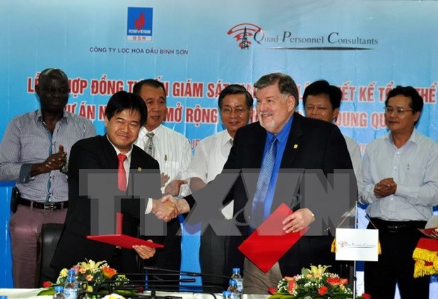 Signature d'un contrat pour la modernisation de la raffinerie de Dung Quat​ hinh anh 1