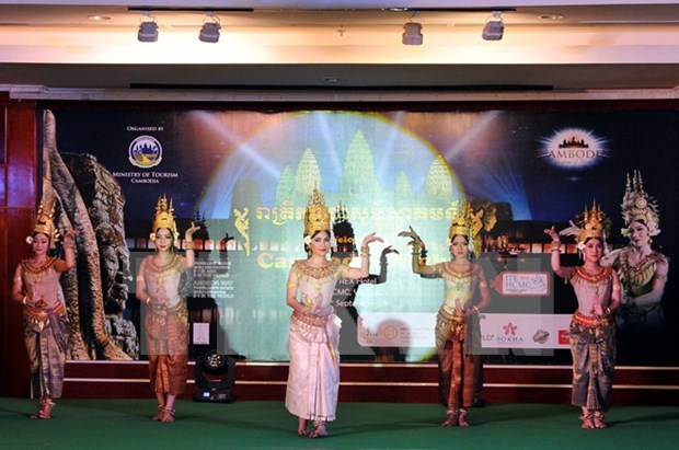 Vietnam et Cambodge renforcent leurs echanges culturels hinh anh 1