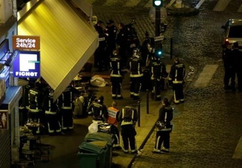 Ambassadeur : pas de victimes vietnamiennes signales dans les attaques a Paris hinh anh 1