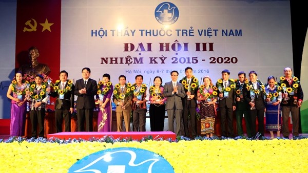 3e Congres des jeunes medecins vietnamiens hinh anh 1