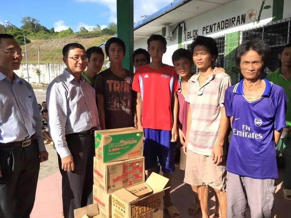 L’ambassade du Vietnam en Malaisie aide a faire rapatrier des pecheurs vietnamiens hinh anh 1
