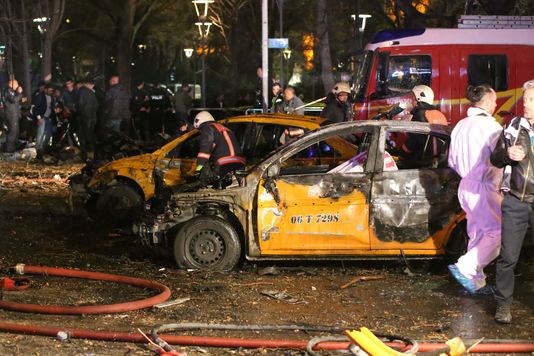 Le Vietnam condamne les attaques terroristes en Turquie et en Cote d’Ivoire hinh anh 2