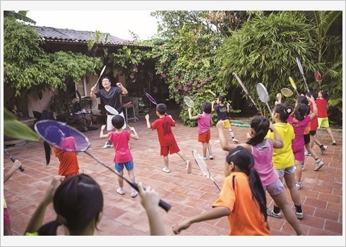 Un villageois, professeur de badminton a Bac Giang hinh anh 1