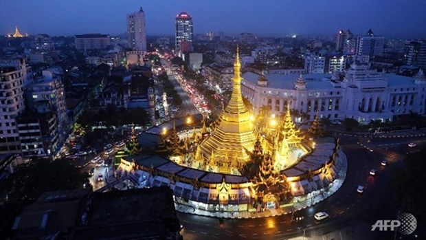 Le Myanmar veut attirer 140 milliards de dollars d’IDE d'ici a 2030 hinh anh 1