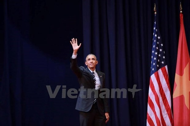 Le president americain termine sa visite au Vietnam hinh anh 1