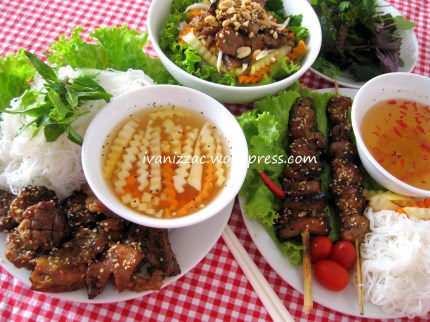 Trois plats vietnamiens figurent dans le top 100 celebres plats du monde hinh anh 2