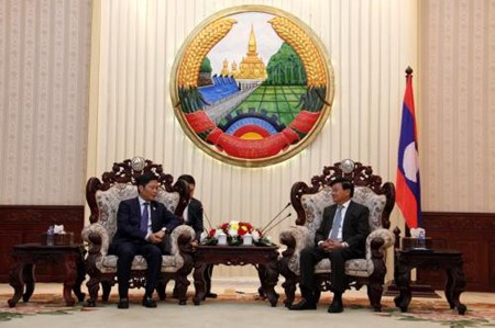 Vietnam et Laos renforcent leur cooperation commerciale hinh anh 1