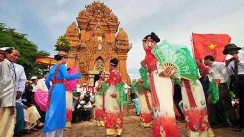 La province de Ninh Thuan attire toujours plus de touristes hinh anh 2