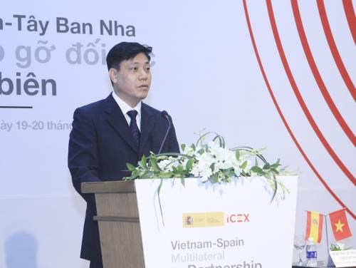 Rencontre des partenaires multisectoriels Vietnam-Espagne 2016 hinh anh 1