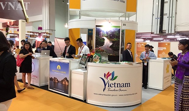 Promotion du tourisme vietnamien a la Foire internationale du tourisme (WTM) de Londres hinh anh 1