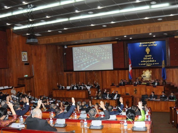 Le Cambodge adopte le budget public de 2017 hinh anh 1
