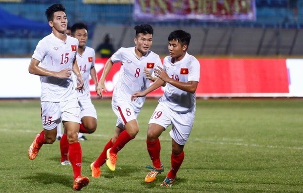 Vietnam et Japon stimulent la cooperation dans le developpement du football hinh anh 1