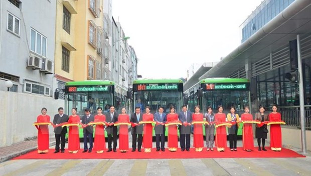 Hanoi : Inauguration de la premiere ligne de bus BRT Kim Ma - Yen Nghia hinh anh 1