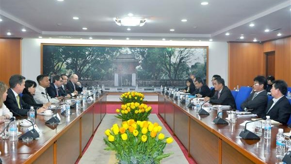 Des partenaires s’engagent a accompagner le Vietnam dans son developpement hinh anh 1