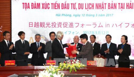 Colloque de promotion de l'investissement et du tourisme japonais a Hai Phong hinh anh 1