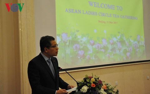 Echange entre des femmes des pays de l'ASEAN en Chine hinh anh 1