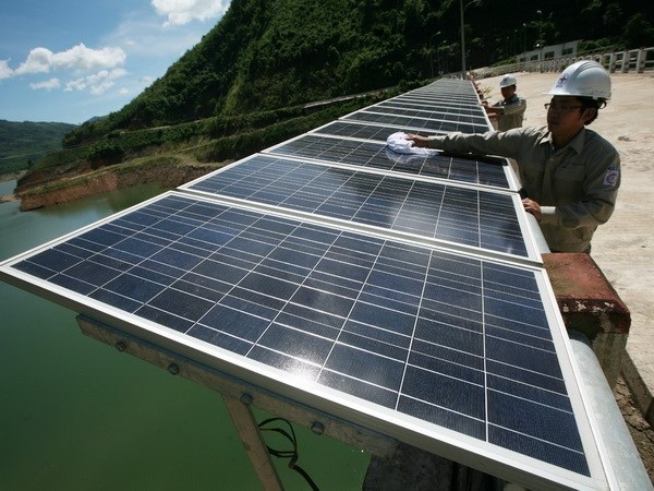 Le groupe indien Tata entend investir dans un projet d’energie solaire a Binh Phuoc hinh anh 1
