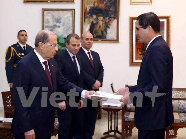 Le Liban souhaite intensifier ses bonnes relations avec le Vietnam hinh anh 1