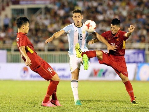 Le match amical U20 Vietnam-Argentine se termine au score 1-4 hinh anh 1