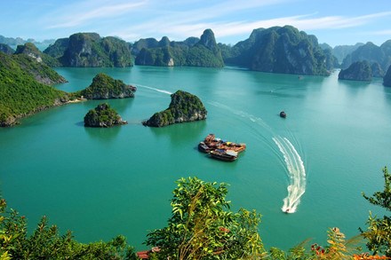 Tourisme: le Vietnam parmi les 10 destinations preferees en 2017 hinh anh 1