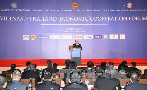 Forum de cooperation economique Vietnam-Thailande a Bangkok hinh anh 1