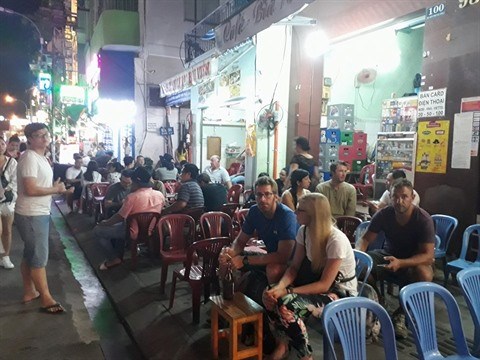 Bui Vien, une deuxieme rue pietonne a Ho Chi Minh-Ville hinh anh 2