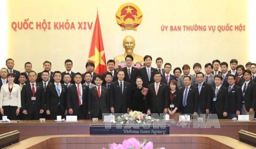 Pour stimuler la comprehension entre les jeunes deputes Vietnam-Japon hinh anh 1