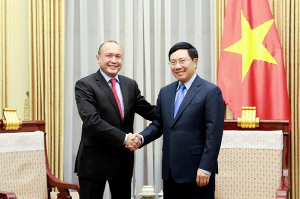 Le vice-PM Pham Binh Minh recoit l’ambassadeur kazakh au Vietnam hinh anh 1