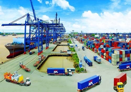 Les exportations nationales pourraient atteindre 275 milliards de dollars en 2017 hinh anh 1