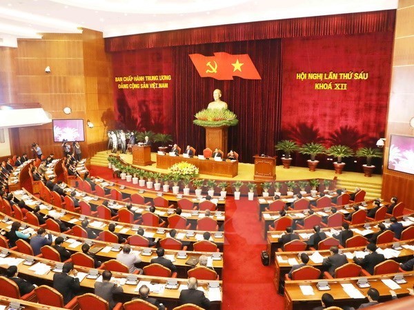 Le Comite central du Parti discute de la reforme des organismes publics hinh anh 1