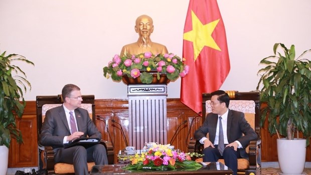 L'ambassadeur americain au Vietnam s’engage a œuvrer pour l’essor des relations bilaterales hinh anh 1
