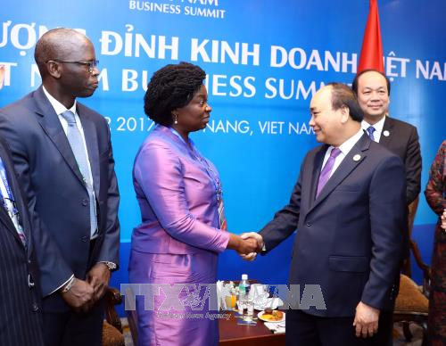 Le Vietnam souhaite cooperer avec la Banque mondiale dans divers domaines hinh anh 1