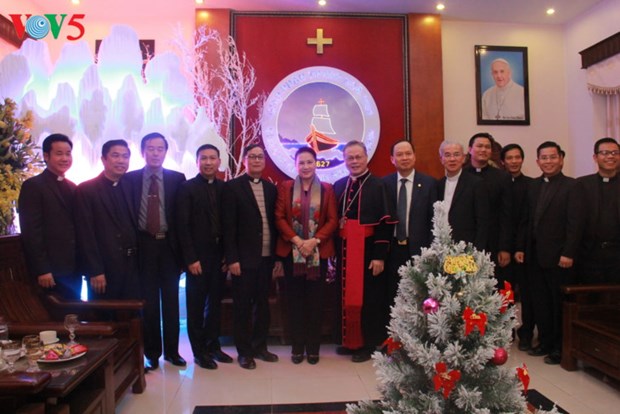 Nguyen Thi Kim Ngan adresse ses vœux de Noel aux catholiques de Thanh Hoa hinh anh 1