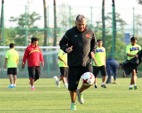 L’homme de l’ombre du football vietnamien hinh anh 2