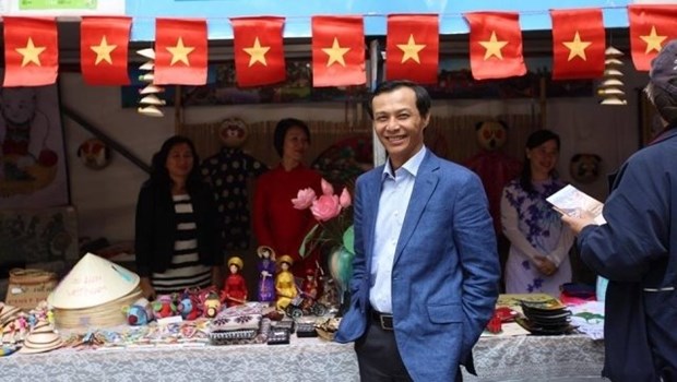 Luong Thanh Nghi qui commercialise les fruits vietnamiens en Australie hinh anh 1