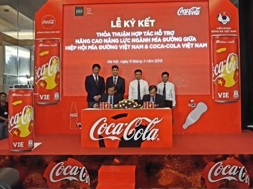 Coca-Cola favorise le developpement de la filiere du sucre hinh anh 1