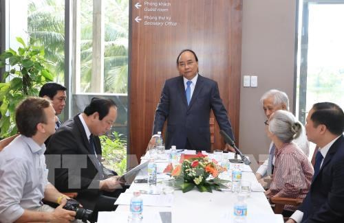 Le PM visite le centre international des sciences et de l'education interdisciplinaire hinh anh 1