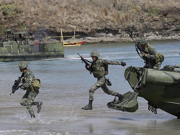 Les Philippines acquierent plus d'armes pour ameliorer ses capacites de combat en mer hinh anh 1