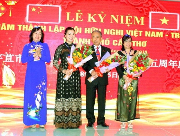 L'Association d'amitie Vietnam-Chine de Can Tho souffle ses 25 bouggies hinh anh 1