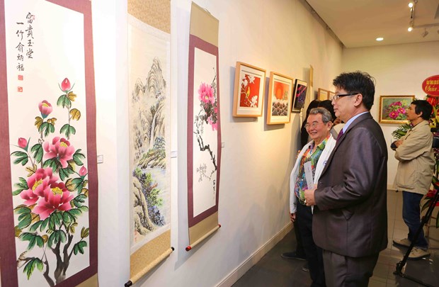 Exposition d'echange international des beaux-arts Vietnam – R. de Coree a Hanoi hinh anh 1