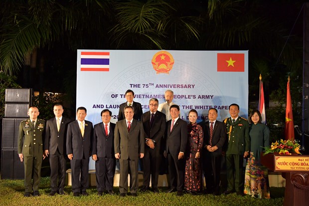 Le 75e anniversaire de la fondation de l'Armee populaire du Vietnam celebre en Thailande hinh anh 1