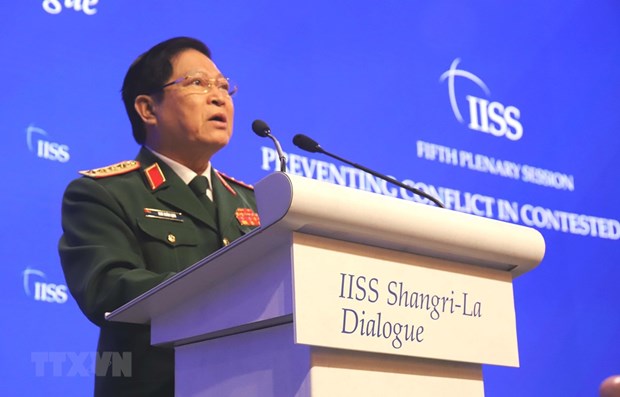 Dialogue Shangri-La 2019: le Vietnam persiste dans le reglement pacifique des differends hinh anh 1