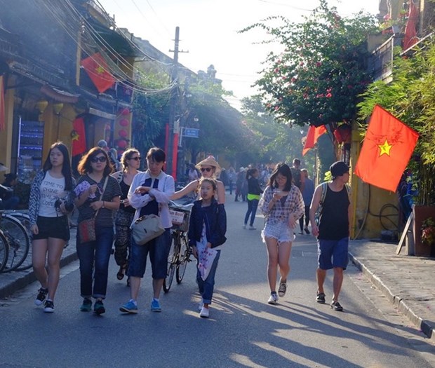 Plus de 1,7 million de touristes sud-coreens au Vietnam en cinq mois hinh anh 1